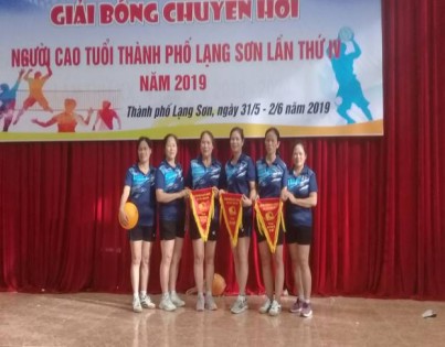 Thành phố Lạng Sơn, tỉnh Lạng Sơn: Tổ chức Giải bóng chuyền hơi NCT lần thứ IV năm 2019