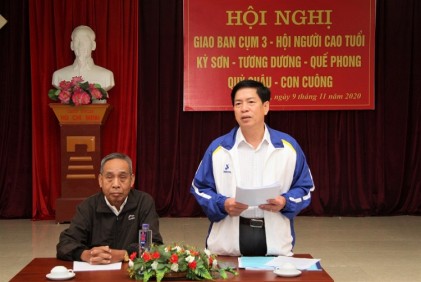 Giao ban Cụm thi đua số 3 Hội NCT tỉnh Nghệ An: Chuẩn bị tốt đại hội tổng kết nhiệm kì 2021-2026