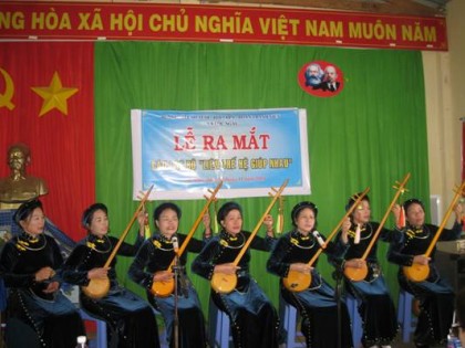Thôn 12 xã Lộc Ngãi, huyện Bảo Lâm, tỉnh Lâm Đồng: Ra mắt Câu lạc bộ Liên thế hệ tự giúp nhau