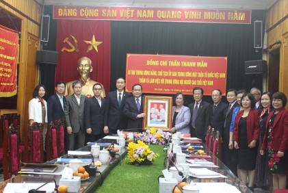 Đồng chí Trần Thanh Mẫn, Bí thư Trung ương Đảng, Chủ tịch Ủy ban Trung ương Mặt trận Tổ quốc Việt Nam thăm, làm việc với Trung ương Hội Người cao tuổi Việt Nam
