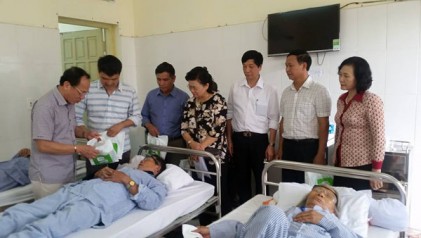 Phó Chủ tịch Hội NCT Việt Nam Nguyễn Hòa Bình: Xã hội chung tay chăm sóc NCT có hoàn cảnh khó khăn