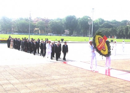 Lễ viếng cấp Nhà nước nhân dịp kỷ niệm 125 năm Ngày sinh Chủ tịch Hồ Chí Minh