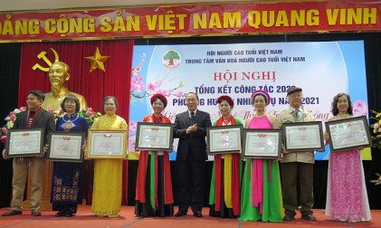 Trung tâm Văn hóa NCT Việt Nam: Tổng kết công tác năm 2020, đề ra phương hướng nhiệm vụ năm 2021 