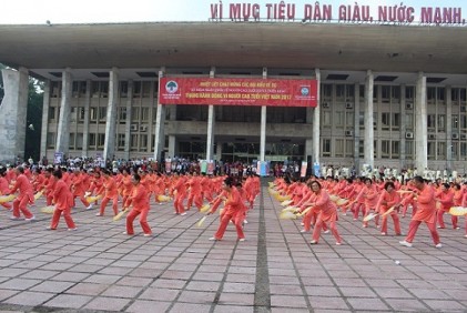 Kỉ niệm lần thứ 27 Ngày Quốc tế NCT 1/10 và triển khai Tháng hành động vì NCT Việt Nam<P> “Bước vào tương lai: Khai thác tài năng, sự đóng góp và tham gia của NCT cho xã hội”