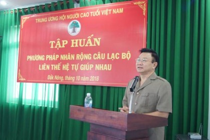 Trung ương Hội NCT Việt Nam: Tập huấn về Câu lạc bộ Liên thế hệ tự giúp nhau cho Cụm thi đua số VII