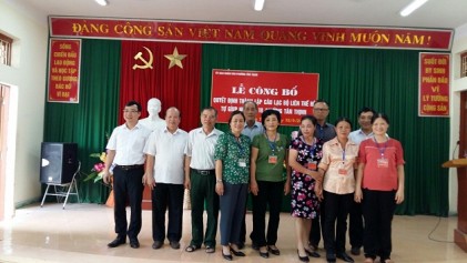 Phường Tân Thịnh, TP Hòa Bình, tỉnh Hòa Bình:  Ra mắt Câu lạc bộ Liên thế hệ tự giúp nhau
