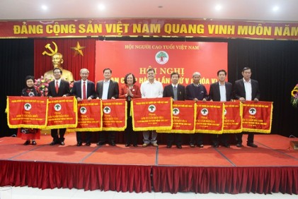 Một số hình ảnh tại Hội nghị Ban Chấp hành Trung ương Hội Người cao tuổi Việt Nam lần thứ V, khoá V, nhiệm kì 2016-2021