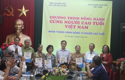 Viện Nghiên cứu Các vấn đề Xã hội và Báo Người cao tuổi: Tổ chức Chương trình đồng hành cùng NCT Việt Nam năm 2019