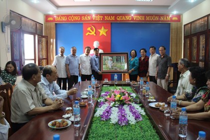 Lãnh đạo Hội NCT Việt Nam: Thăm và làm việc với Hội NCT thị xã Đông Triều, tỉnh Quảng Ninh