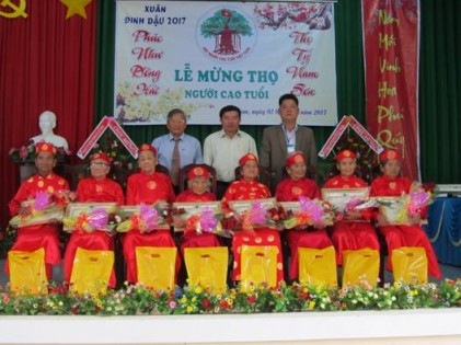 Xã Lộc Nam, huyện Bảo Lâm, tỉnh Lâm Đồng tổ chức mừng thọ người cao tuổi