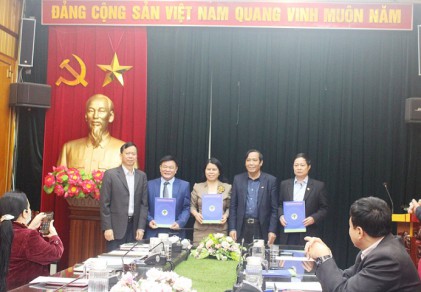 Trung ương Hội NCT Việt Nam: Trao quyết định bổ nhiệm các Phó Trưởng ban chuyên môn