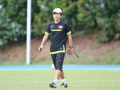 Tuyển Việt Nam trước trận giao hữu với Manchester City : Ông Miura chuẩn bị lên bộ khung 