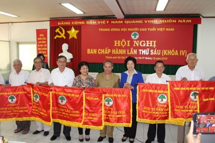 Một số hình ảnh về Hội nghị lần thứ 6 Ban Chấp hành Trung ương Hội Người cao tuổi Việt Nam (khóa IV)