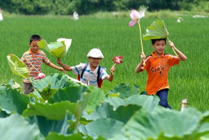 Ngày Quốc tế hạnh phúc 20/3: Người Việt luôn phấn đấu vì cuộc sống hạnh phúc 