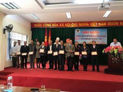 Hội NCT huyện Yên Thủy, tỉnh Hòa Bình: Biểu dương NCT tiêu biểu trong phong trào thi đua “Tuổi cao - Gương sáng” giai đoạn 2015 -2019