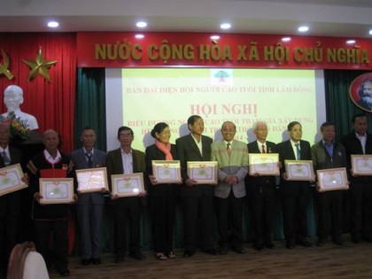 Tỉnh Lâm Đồng: Tổ chức Hội nghị biểu dương người cao tuổi tham gia xây dựng hệ thống chính trị tại thôn, tổ dân phố giai đoạn 2014 - 2019