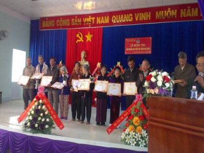 Thị trấn Plei Kần, huyện Ngọc Hồi, tỉnh Kon Tum:  Tổ chức mừng thọ người cao tuổi