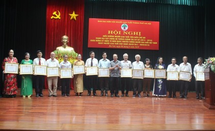 Hội NCT thành phố Hà Nội: Biểu dương NCT tiêu biểu tham gia xây dựng hệ thống chính trị cơ sở giai đoạn 2014 – 2019